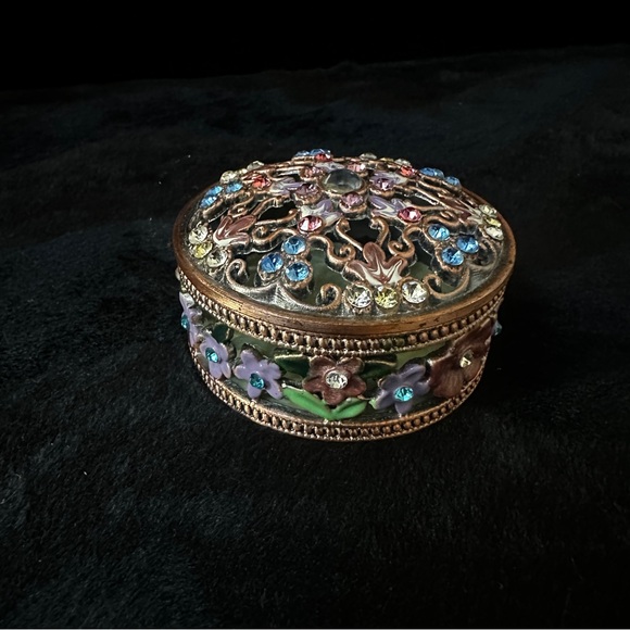 Jeweled Metal Trinket Box - Picture 6 of 10